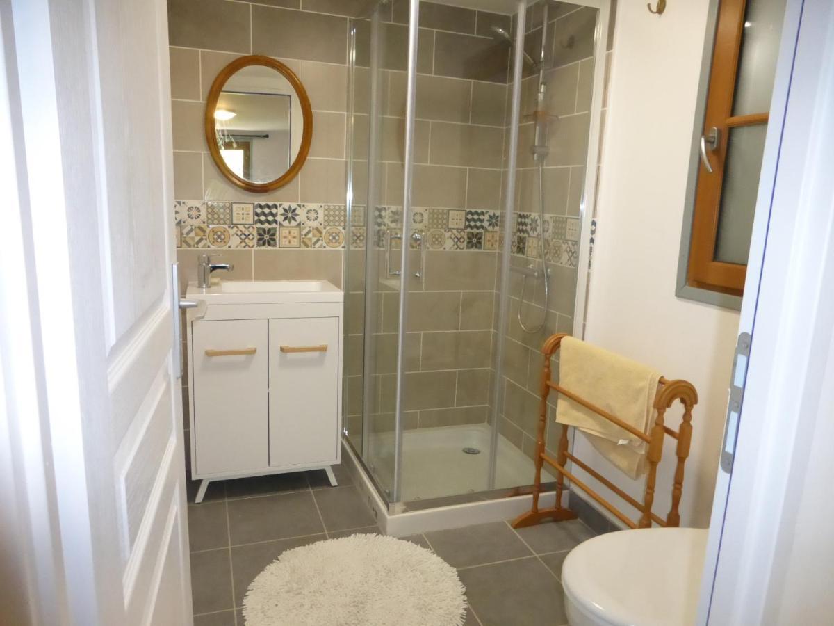 Bed and Breakfast Chez Kate Charroux  Esterno foto