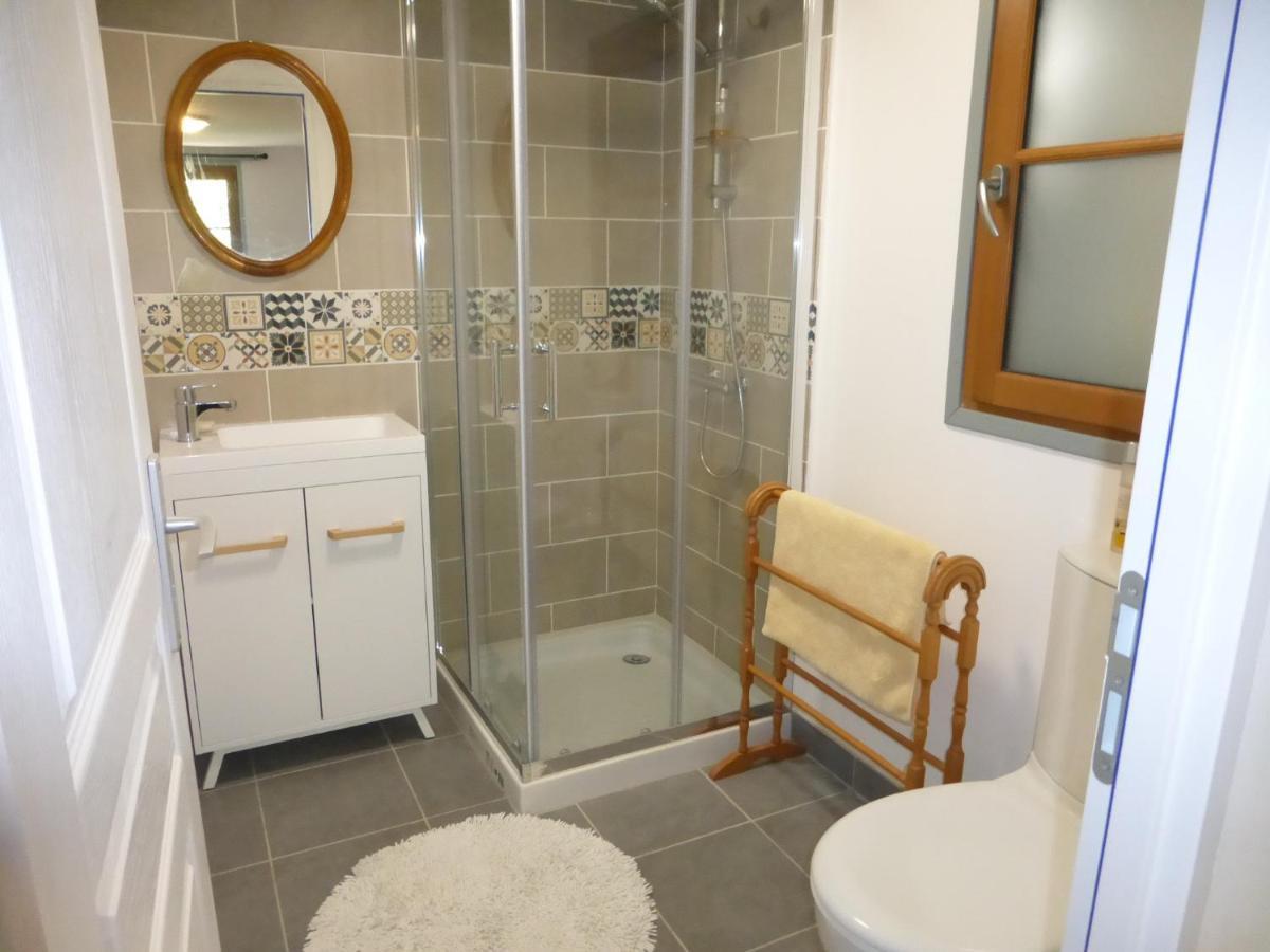 Bed and Breakfast Chez Kate Charroux  Esterno foto